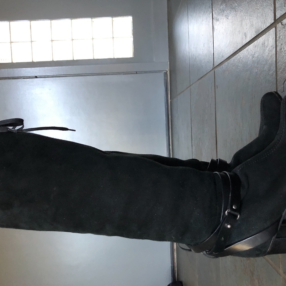 GUCCI BLACK SUEDE BOOTS